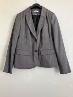 Blazer Yessica dunkelgrau Gr. 42 neuwertig Berlin - Hohenschönhausen Vorschau