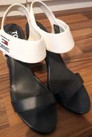 Tommy Hilfiger / Jeans Sandalette Große 41 Wiesbaden - Mainz-Kastel Vorschau