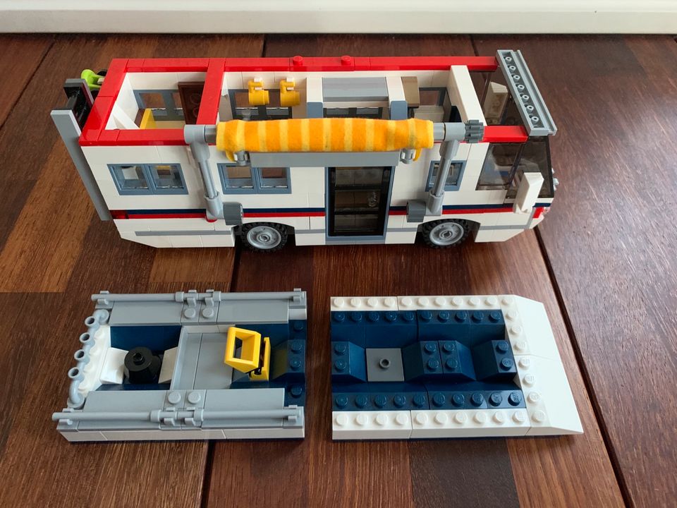 Lego Creator 3 in 1 Wohnmobil 31052 in Vreden