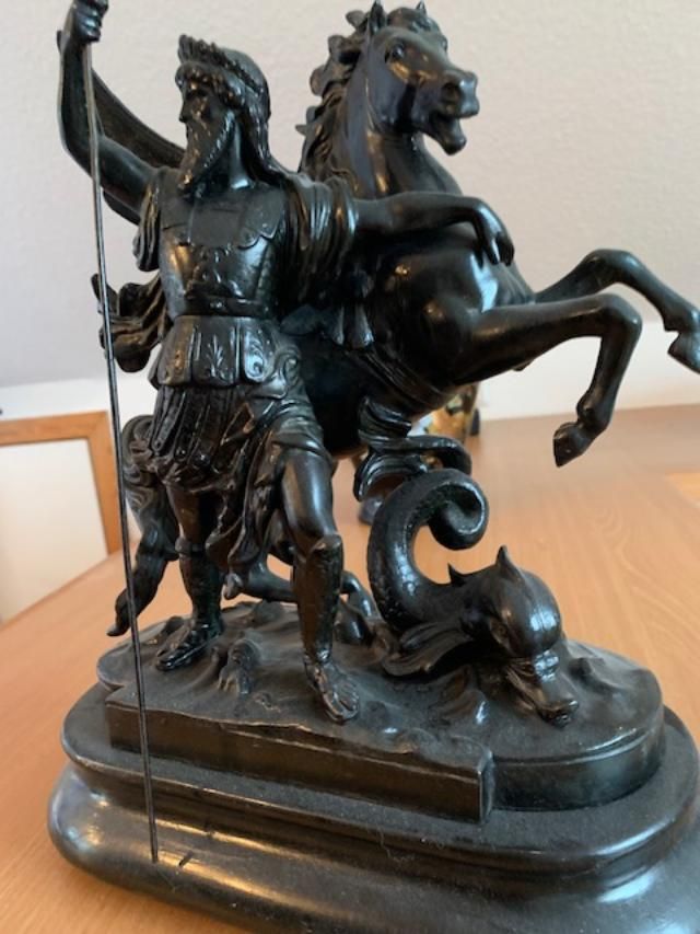 Kaminfigur Pferd und Reiter Metall in Kutenholz