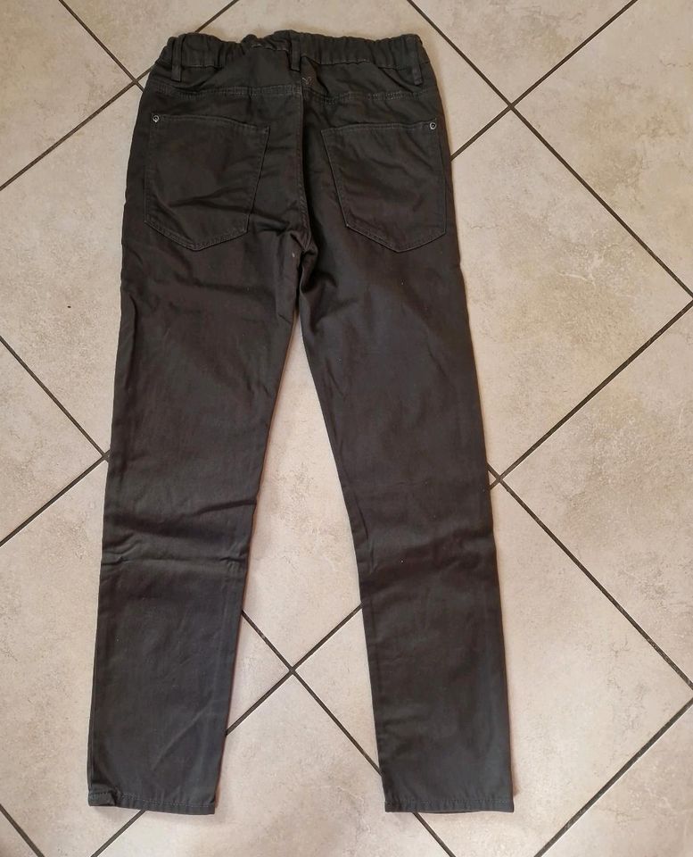 Neu! Tolle Hose von H&M Gr. 158 dunkelgrau in Rottweil