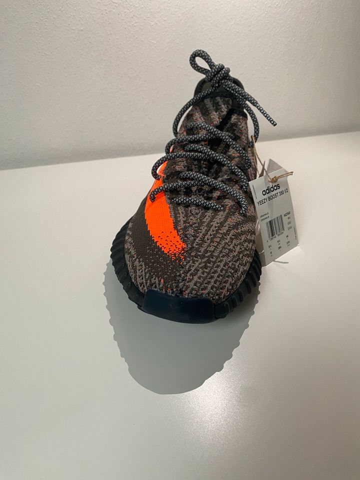 Yeezy boost 350 v2 dark beluga in Kiel