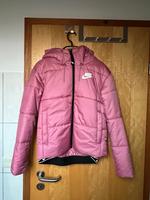 Nike Steppjacke „Therma-fit“ xs NEU Nordrhein-Westfalen - Marsberg Vorschau