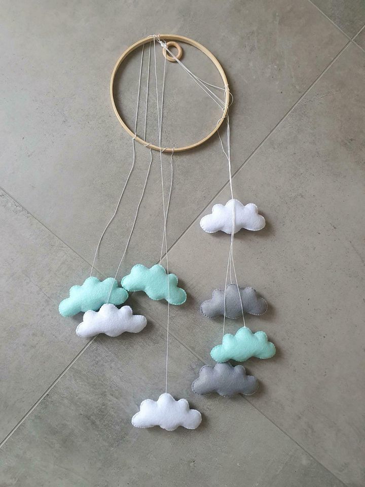 Baby Mobile Wolken in Luckau-Duben