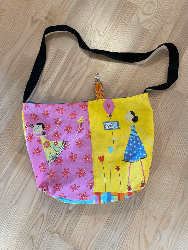 Handgemachte Kinderhandtasche mit Motiv in Metten