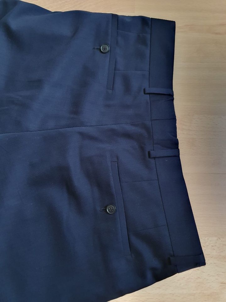 Anzug S.Oliver slim fit dunkelblau Sakko + Anzughose, Größe 48/46 in Scheuring