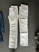 weiße  Jeanshose Gr. 29/ 32 Esprit Herzogtum Lauenburg - Dassendorf Vorschau