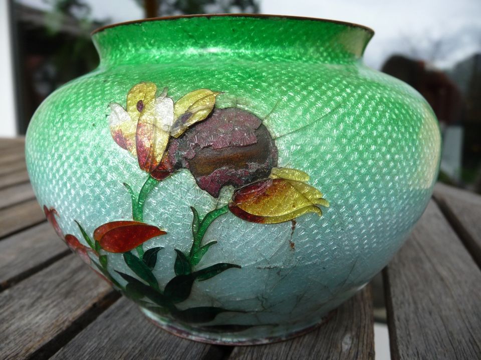 Antike japanische Ginbari Vase Guilloche Emaille Cloisonné Meiji in Bad Schönborn
