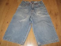 schöne Jungen Jeans Bermuda Shorts knielange Hose Gr. 146 jeansbl Thüringen - Erfurt Vorschau