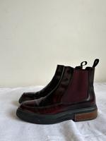 Tod‘s Stiefeletten Ankle Boots weinrot Leder Gr.38.5 0 € Vrsnd Kr. München - Gräfelfing Vorschau