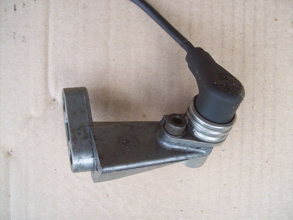 BMW E30,28,34 NFL M20 Motor Halter-Dehzahlsensor / Sensor in Ammerbuch