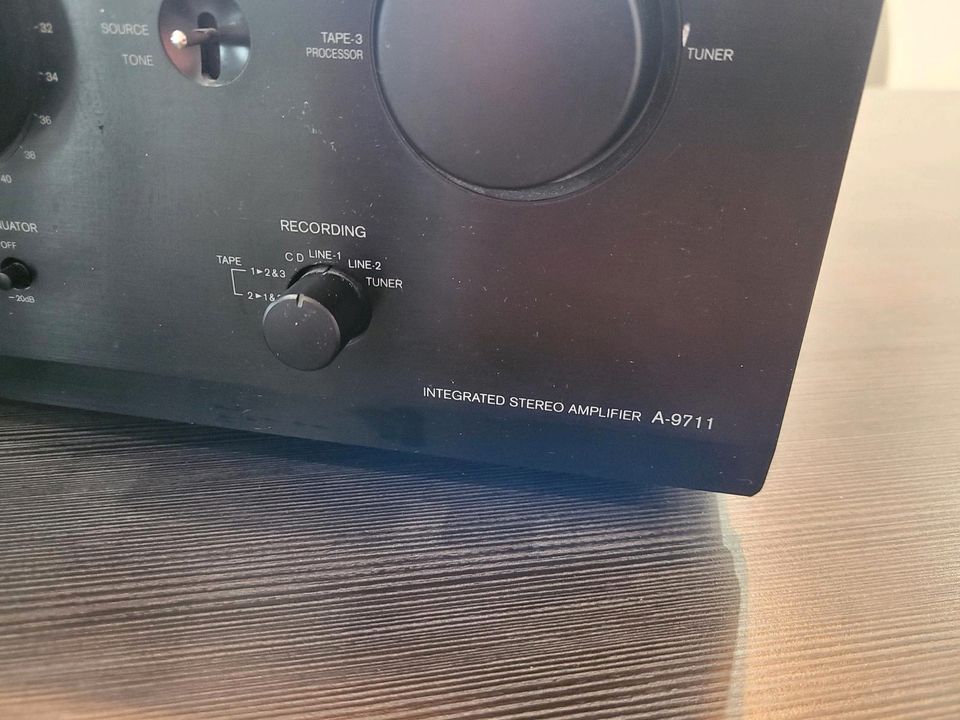 Onkyo A-9711 Amplifier High End Verstärker in Külsheim