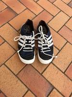 Adidas Sommerschuh mit Luftdurchlässiger Barfußsohle - Gut Sachsen - Torgau Vorschau