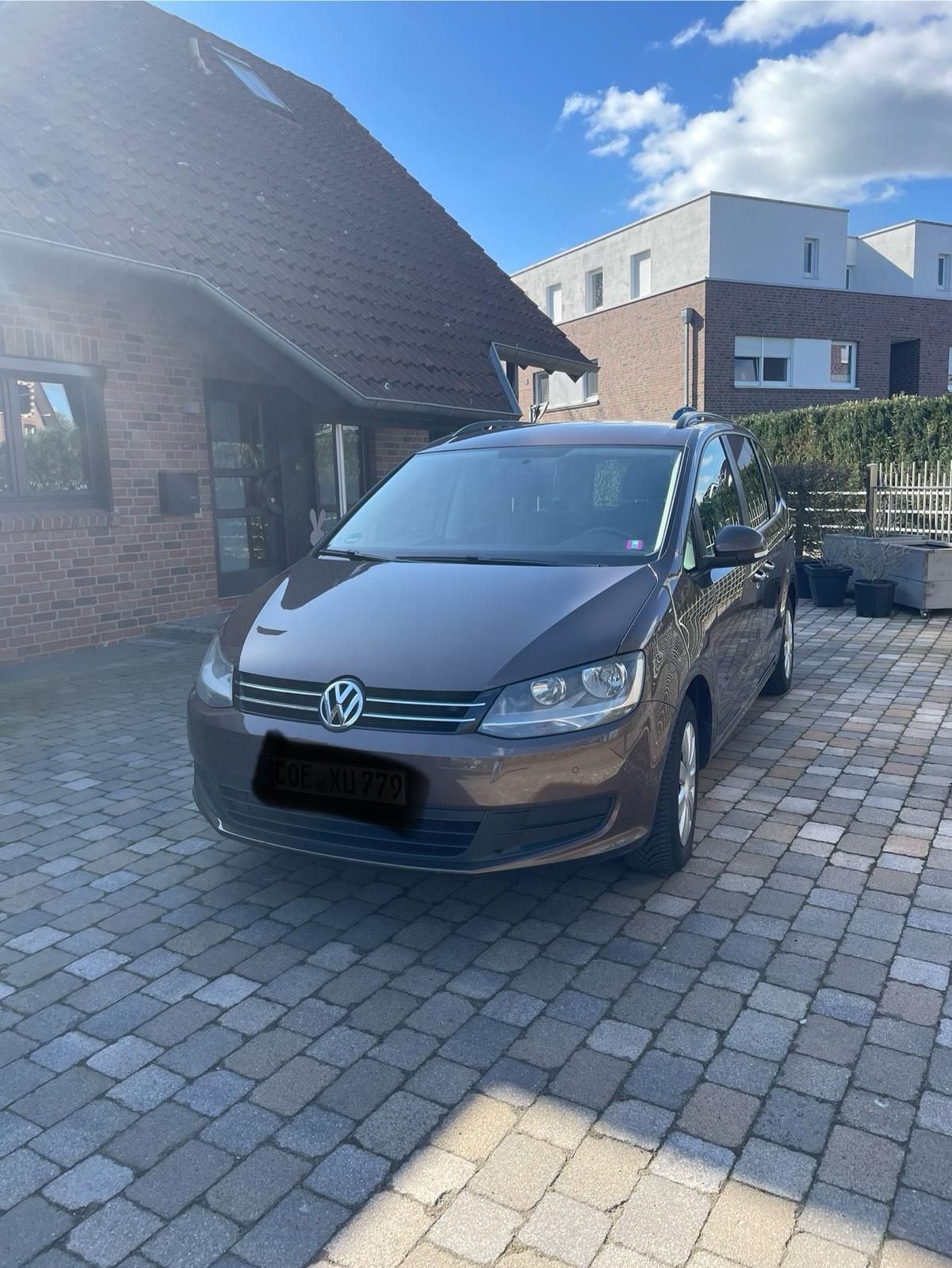 Abbildung des Autos VW Sharan , 2011 , LPG