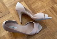 Pumps in nude Farben Hessen - Dreieich Vorschau