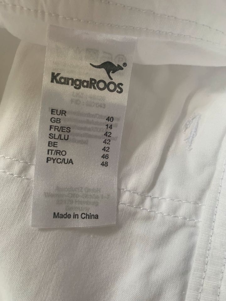 Damen Shorts von Kangaroos in Buch