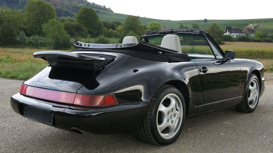 Porsche 964 Carrera 2 911 Cabriolet Oldtimer Handschalter in Freiburg im Breisgau