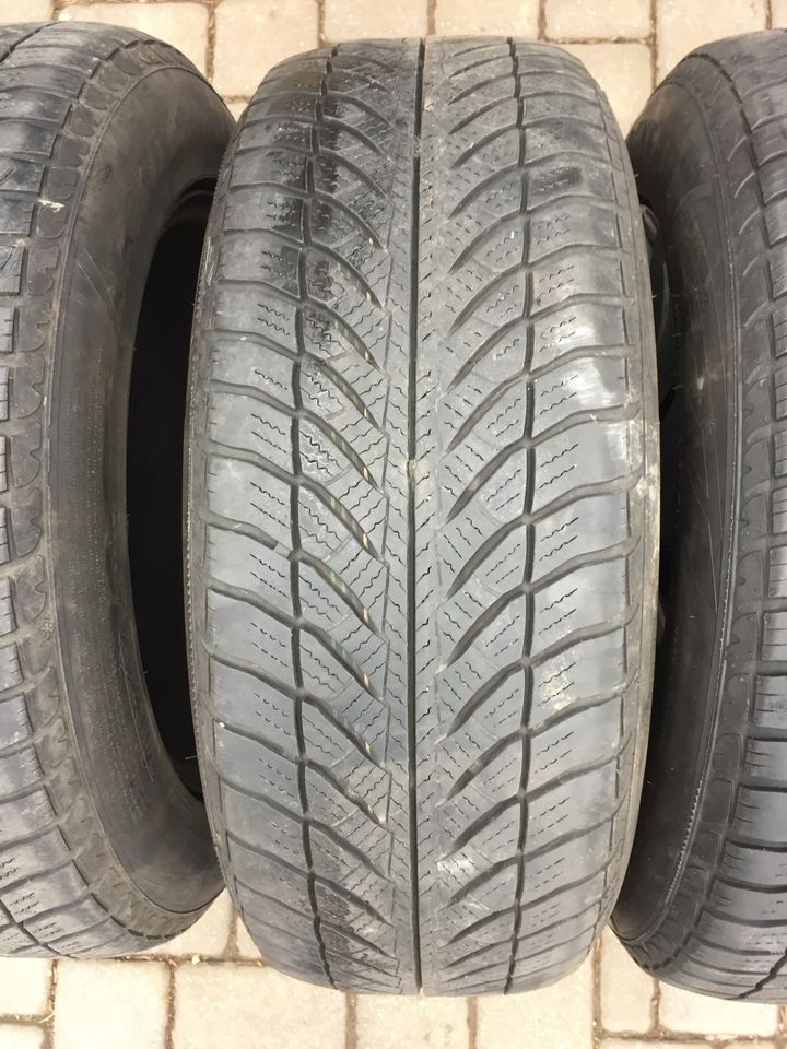 4 Winterräder BMW 3er F30 F31  205 60 R 16 Goodyear RFT in Walpernhain