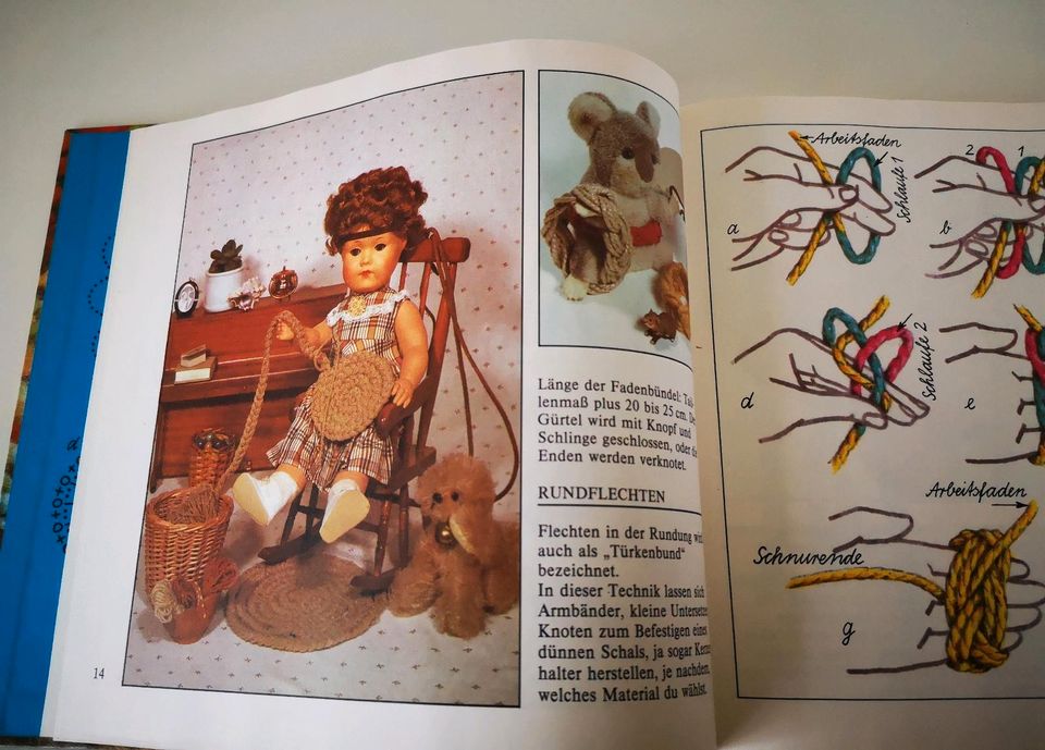 Aus bunten Fäden Handarbeit Buch für Kinder, M. Frost in Wittstock/Dosse