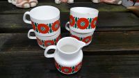 Retro Kaffe Tee Set 4 Tassen 1 känchen Blume Geschirr weiss Nordrhein-Westfalen - Barntrup Vorschau