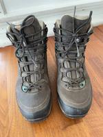 Wie neu Wanderschuhe Damen  Lowa 39 1/2 UK 6 NP ca. 160€ Nordrhein-Westfalen - Königswinter Vorschau