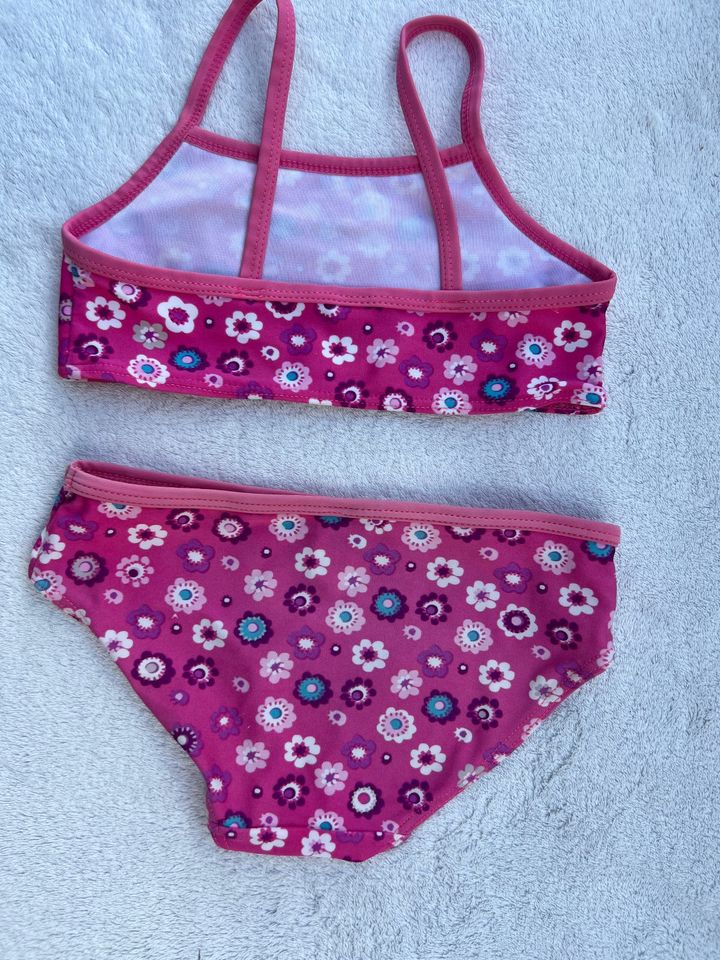 pinker Bikini Tankini mit Blumenmuster, Gr. 110/116 Mädchen Bade in Dresden