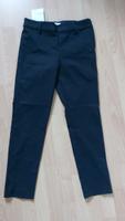 Hose von H&M Neu mit Etikett Gr. 38 in schwarz Streche Niedersachsen - Dinklage Vorschau