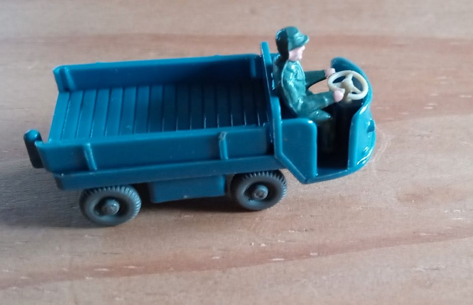 Wiking Gepäckwagen H0 1:87, blau, guter Zustand in Staufen im Breisgau