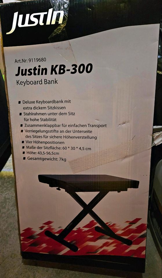 Keyboardbank Justin KB-300 in München