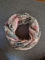 hübscher leichter Schal in Rose mit Blüten Bayern - Gemünden a. Main Vorschau