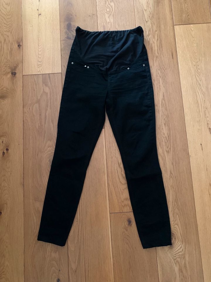 Umstandshose Umstands-Jeans H&M schwarz Super Skinny S in Düsseldorf