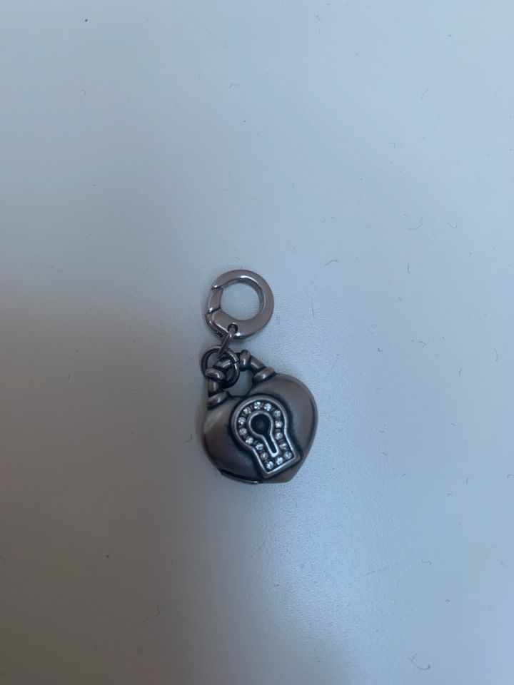 Fossil Charm Anhänger für Kette oder Armband in Siegen