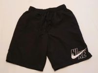 Nike Sportshorts kurze Hose Schwarz Größe 134 S Dresden - Neustadt Vorschau