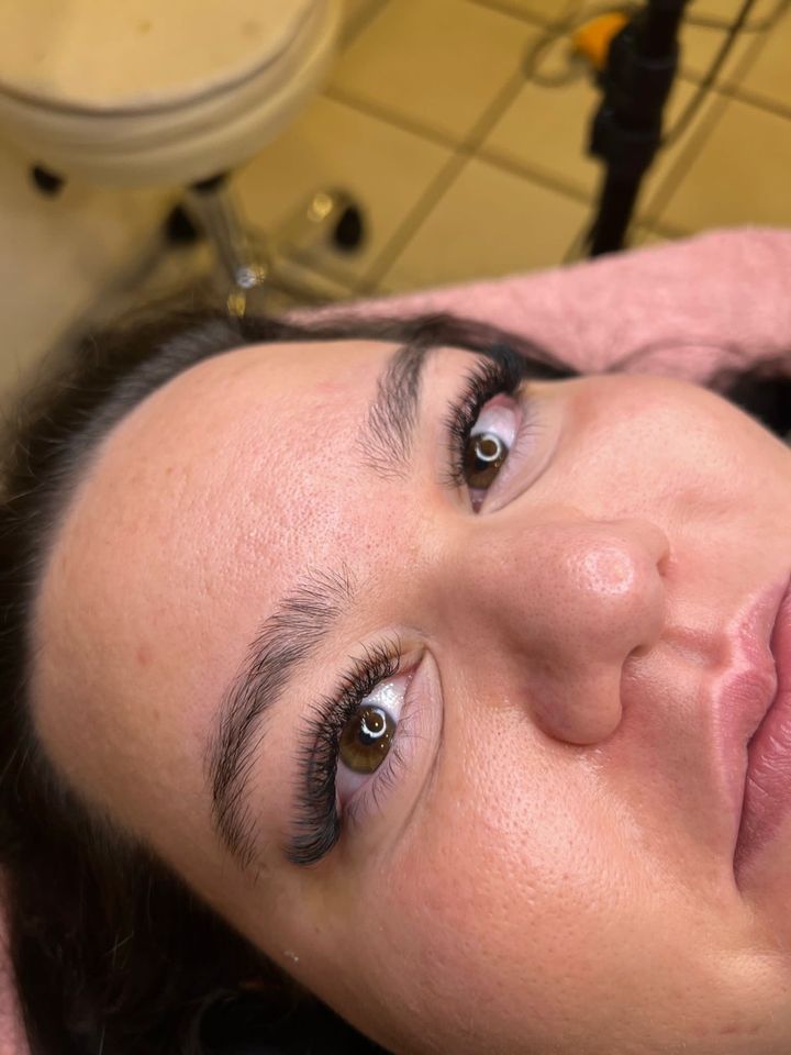 Wimpernverlängerung , wimpernverdichtung , 1zu1 2d 3d Volumen in Moers