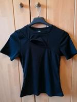 Schwarzes T-Shirt mit cut offener Stelle Größe M bzw eher S Saarland - Völklingen Vorschau