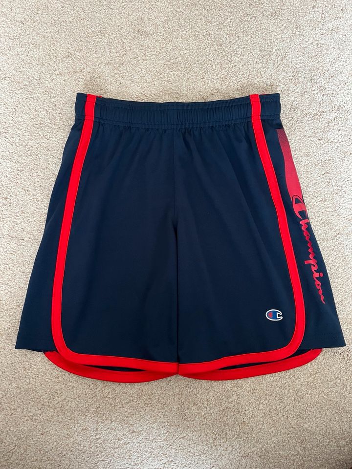 Champion Sport Shorts Gr. 152 in Kirn