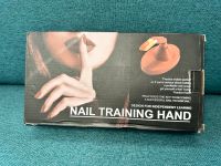 Nail Trainer Nageldesign Nailart Übungsfinger Übungshand Hessen - Liederbach Vorschau