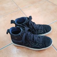 Superfit Sneaker Halbschuhe schwarz Gore-Tex 35 Hessen - Oberursel (Taunus) Vorschau