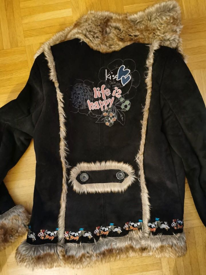 Desigual Winter Jacke in Regensburg