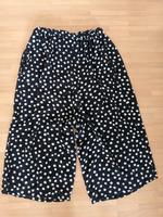 Sommerhose gepunktet Punkte Pluderhose Shorts Culotte highwaist Bayern - Würzburg Vorschau