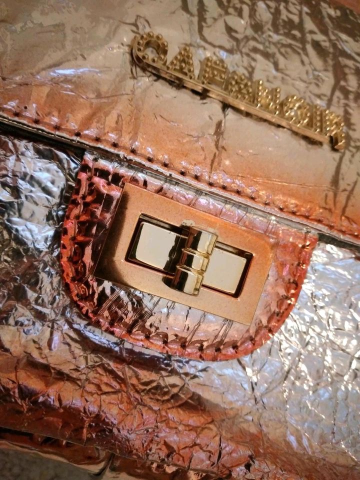 Außergewöhnliche Handtasche in Knitteroptik von Cafe Noir! Neu! in Oer-Erkenschwick