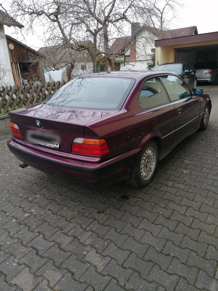 BMW 320 i Coupe in Strullendorf