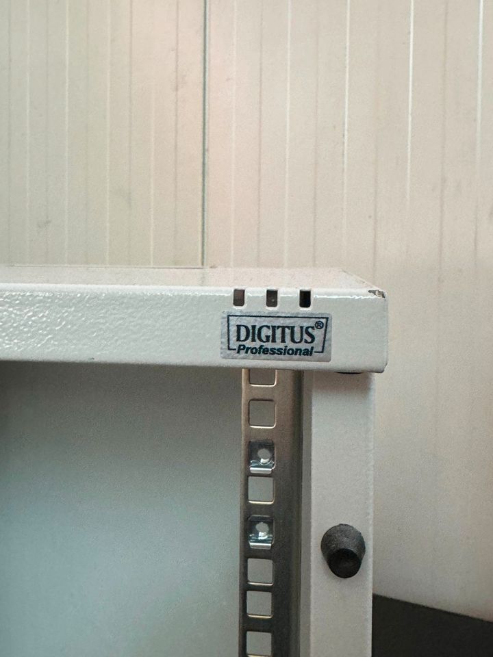 Digitus, DN-10-09U, 10" Netzwerkschrank in Dietzenbach