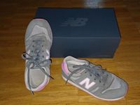 Turnschuhe grau/rosa Größe 37 New balance neuwertig Bochum - Bochum-Nord Vorschau