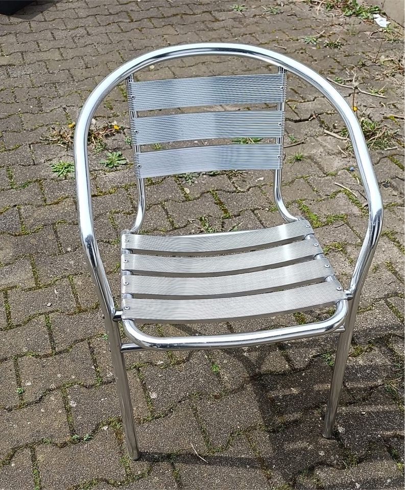 Gartenstühle aus Aluminium in Essen
