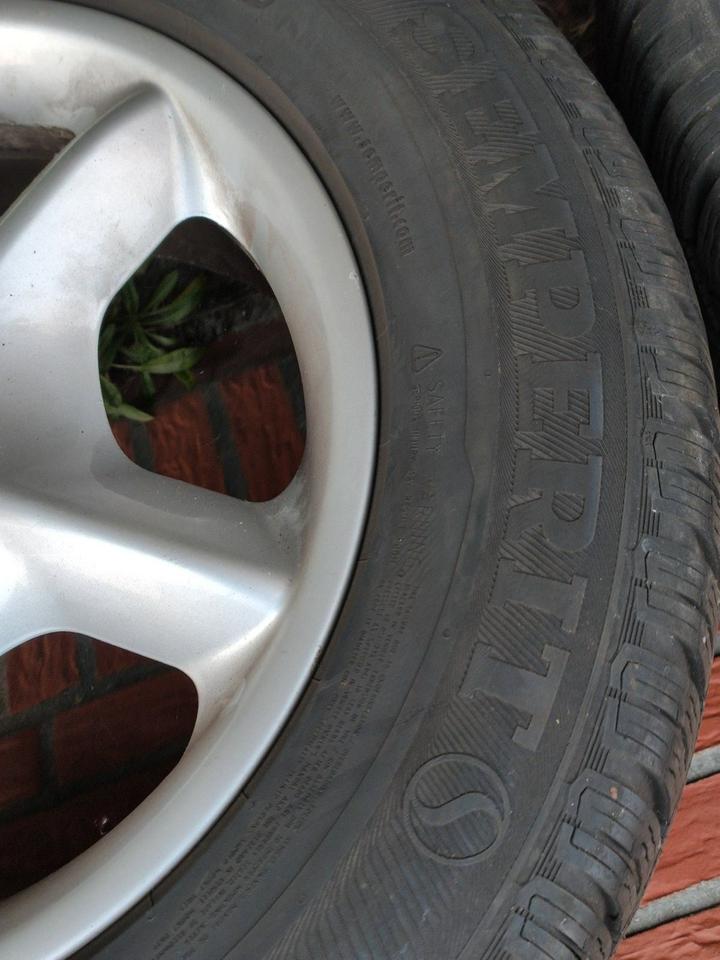4 Winterreifen 235/65 R17 Semperit Master-Grip mit ALU-Felgen in Oldenburg