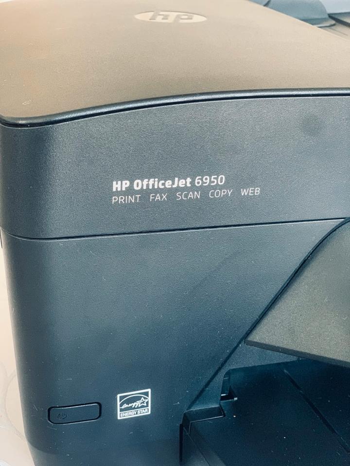 Drucker HP OfficeJet 6950 (Wireless) in sehr gutem Zustand in Attendorn