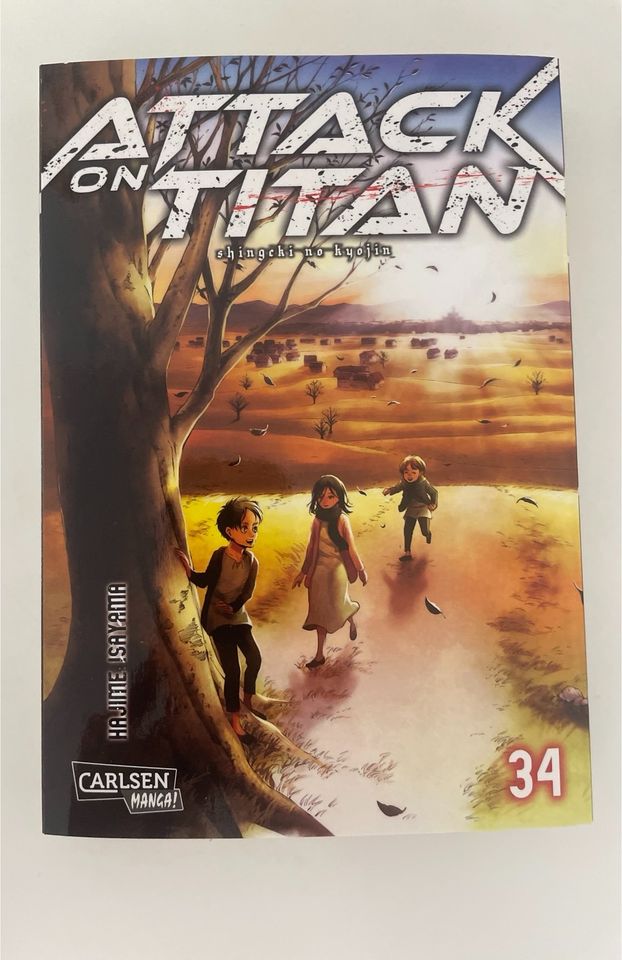 Attack on Titan, Band 34 Limited Edition Sammelschuber mit Extras in Dortmund