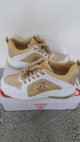 GUESS Sneaker /  Sportschuhe  Neu & ORIGINAL / Damen / Jugend Kr. München - Kirchheim bei München Vorschau
