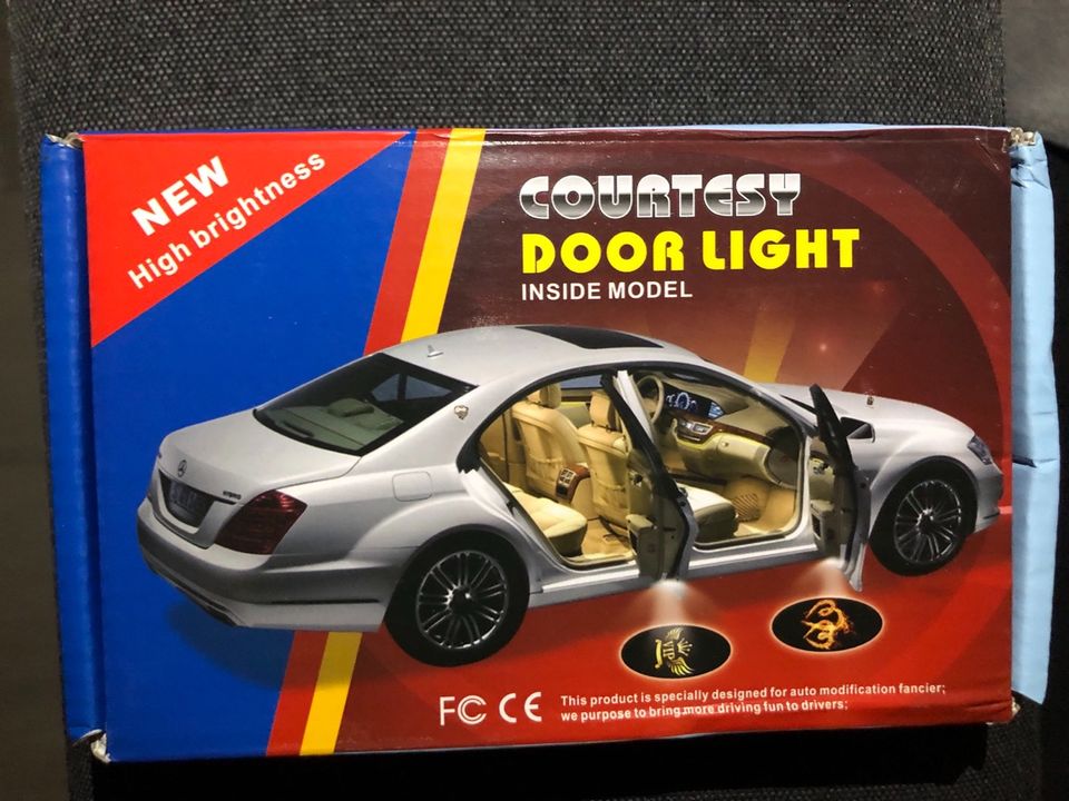 Courtesy door light Hyundai in Nürnberg (Mittelfr)